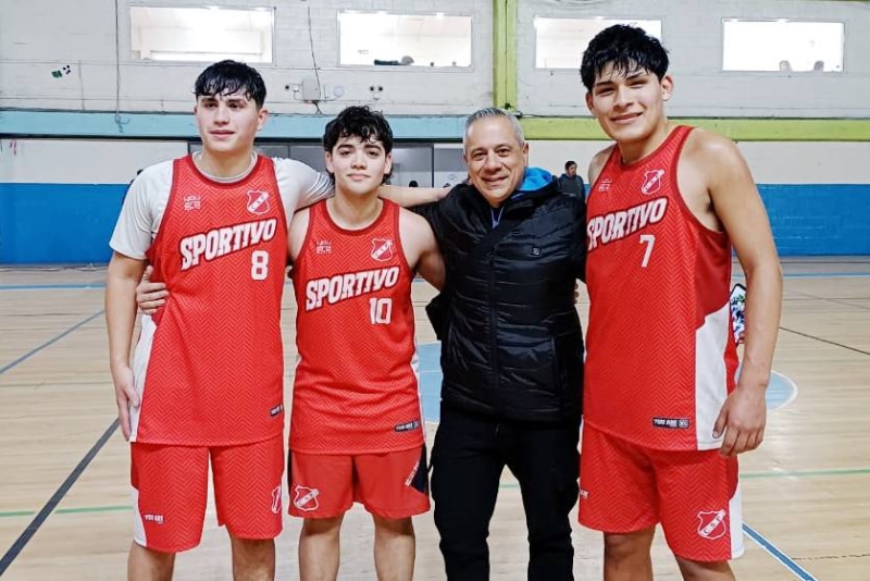 Simón Carey, Thiago Gómez, Mateo Moncloba y Máximo Roldán.