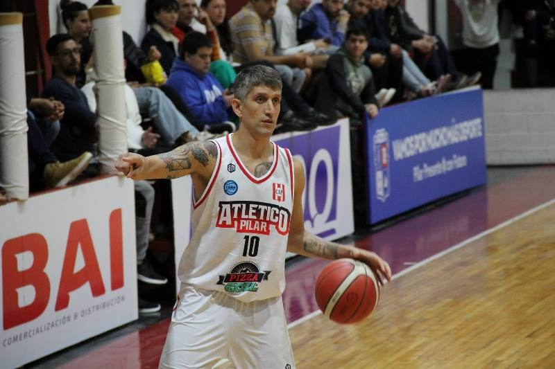 "Como hincha del club, me encanta poder disfrutarlo", destacó Treise.
